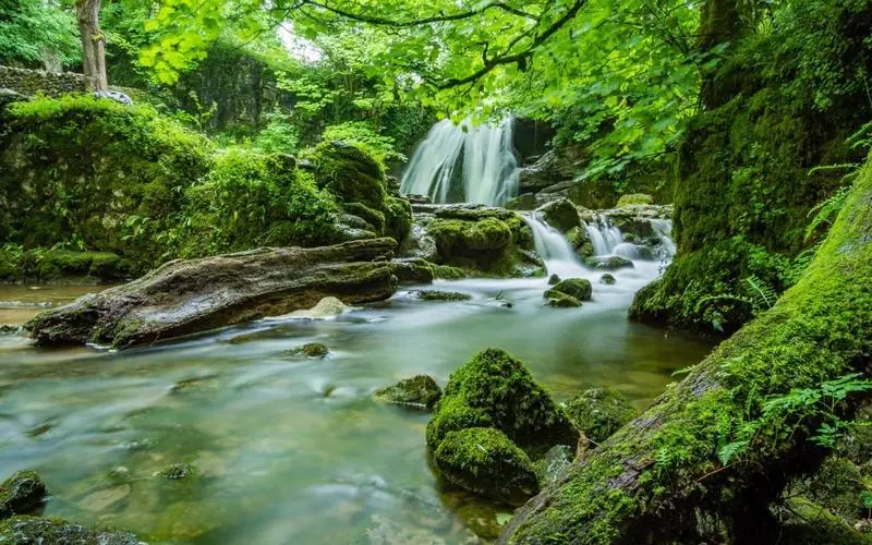 高性能高精度智慧工厂